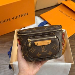 Túi Xách Đeo Hông Louis Vuitton LV Mini Hoạ Tiết Monogram 17x12x9 (2)