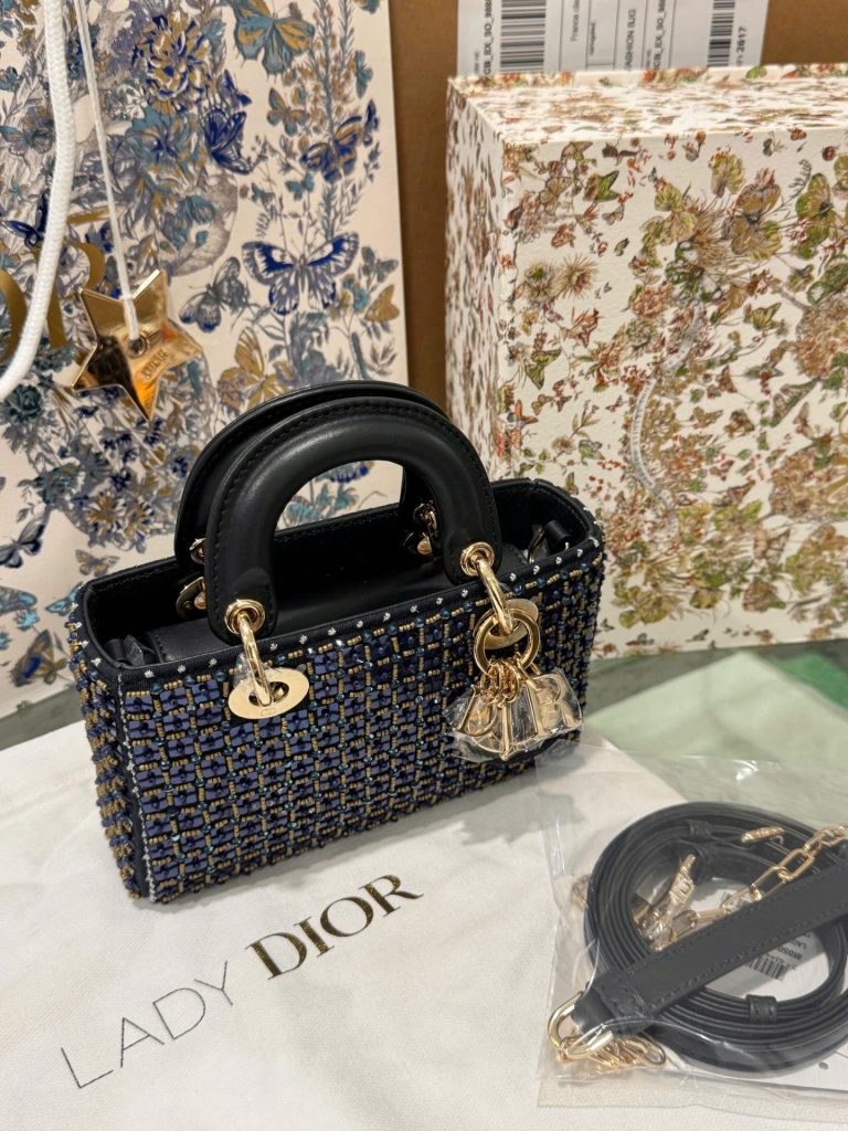 Túi Xách Dior Lady D-Joy Siêu Cấp Nữ Hoạ Tiết Đính Cườm 16 (2)