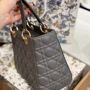 Túi Xách Dior Lady Nữ Màu Xám Da Cừu Replica 11 Cao Cấp 24cm (2)