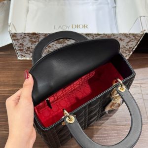 Túi Xách Dior Lady Replica 11 Cao Cấp Nữ Màu Đen Da Cừu 24cm (2)