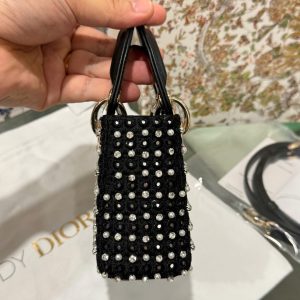 Túi Xách Dior Micro Lady Màu Đen Đính Ngọc Trai Siêu Cấp 12cm (2)