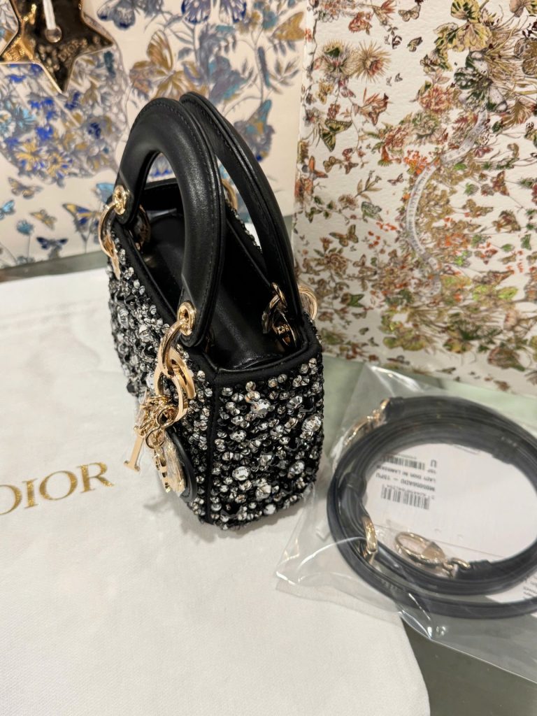 Túi Xách Dior Micro Lady Siêu Cấp Màu Đen Đính Cườm 12cm (2)