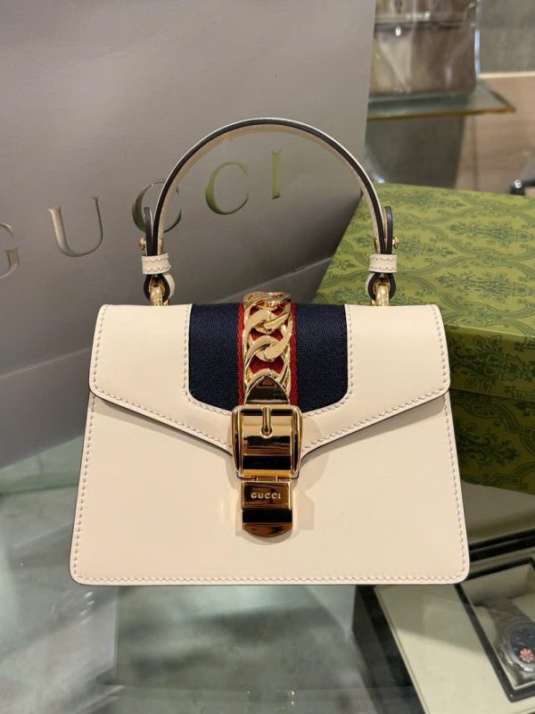 Túi Xách Gucci Sylvie Nữ Màu Trắng Siêu Cấp 41x27x15cm (2)