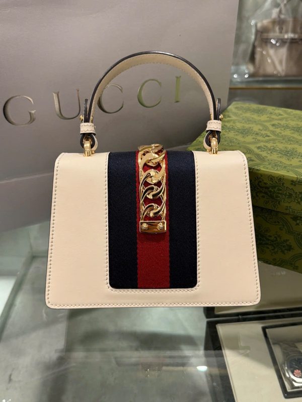 Túi Xách Gucci Sylvie Nữ Màu Trắng Siêu Cấp 41x27x15cm (2)