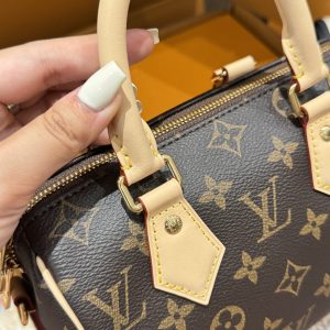 Túi Xách Louis Vuitton LV Speedy Siêu Cấp Hoạ Tiết Monogram 20.5x13 (2)