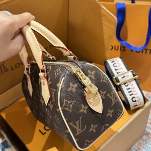 Túi Xách Louis Vuitton LV Speedy Siêu Cấp Hoạ Tiết Monogram 20.5x13 (2)