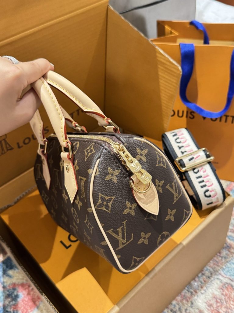 Túi Xách Louis Vuitton LV Speedy Siêu Cấp Hoạ Tiết Monogram 20.5x13 (2)