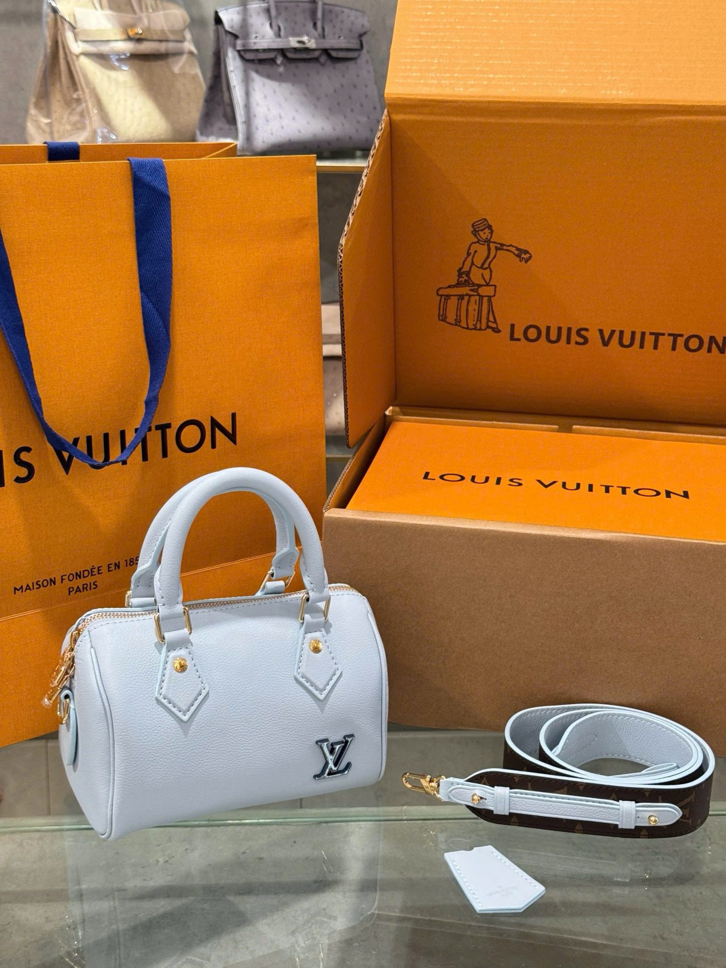 Túi Xách Louis Vuitton LV Speedy Siêu Cấp Nữ Màu Trắng 18x12 (2)