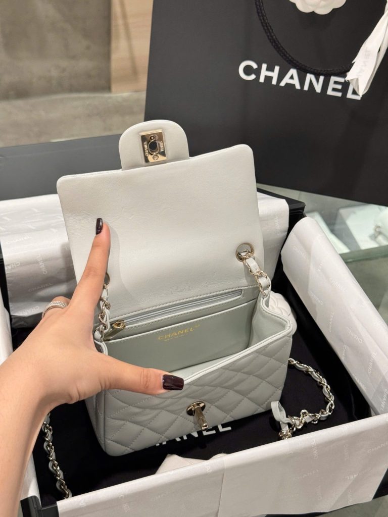 Túi Xách Nữ Chanel Classic Mini Siêu Cấp Màu Xám Khoá Vàng Hồng 17cm (2)