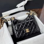 Túi Xách Nữ Chanel Small Hobo Like Auth Màu Đen Bóng 17x19x6cm (2)