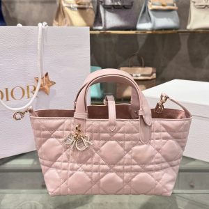 Túi Xách Nữ Dior Hobo Siêu Cấp Màu Hồng Nhạt 28.5x19x21 (1)