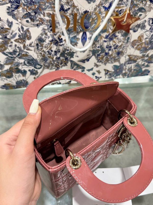 Túi Xách Nữ Dior Lady Replica 11 Cao Cấp Da Bóng Màu Hồng 17cm (2)