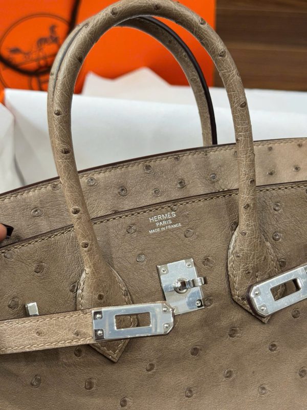 Túi Xách Nữ Hermes Birkin Cận Auth Da Đà Điểu Khoá Trắng 25cm (2)