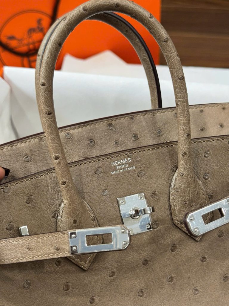 Túi Xách Nữ Hermes Birkin Cận Auth Da Đà Điểu Khoá Trắng 25cm (2)