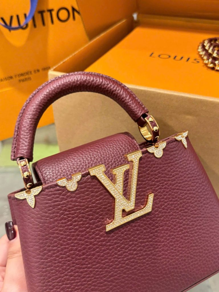 Túi Xách Nữ Louis Vuitton LV Capucines Màu Đỏ Mận Siêu Cấp 21cm (2)