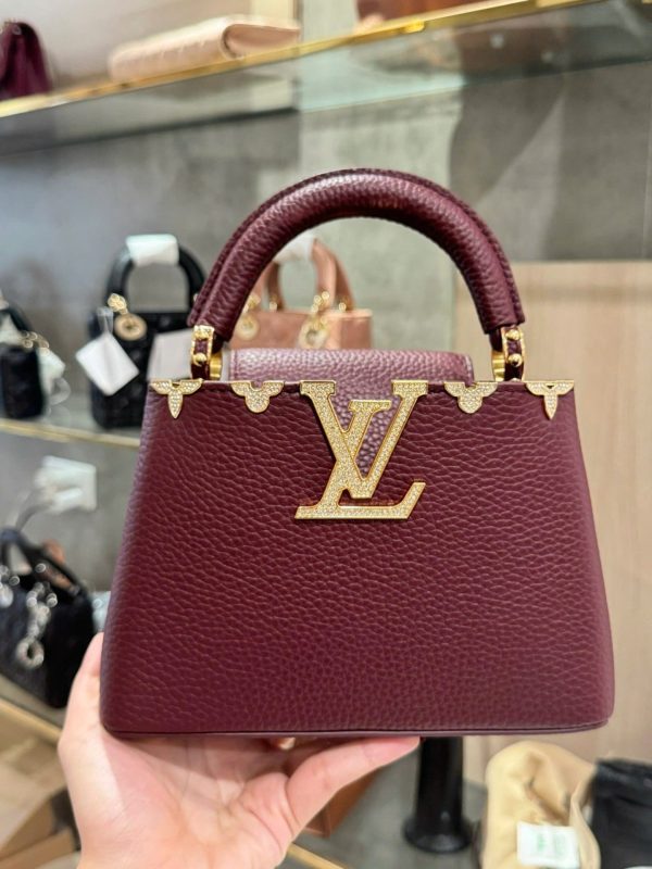 Túi Xách Nữ Louis Vuitton LV Capucines Màu Đỏ Mận Siêu Cấp 21cm (2)