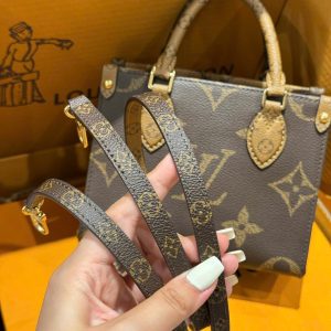 Túi Xách Nữ Louis Vuitton LV Onthego Hoạ Tiết Monogram Siêu Cấp 18cm (2)