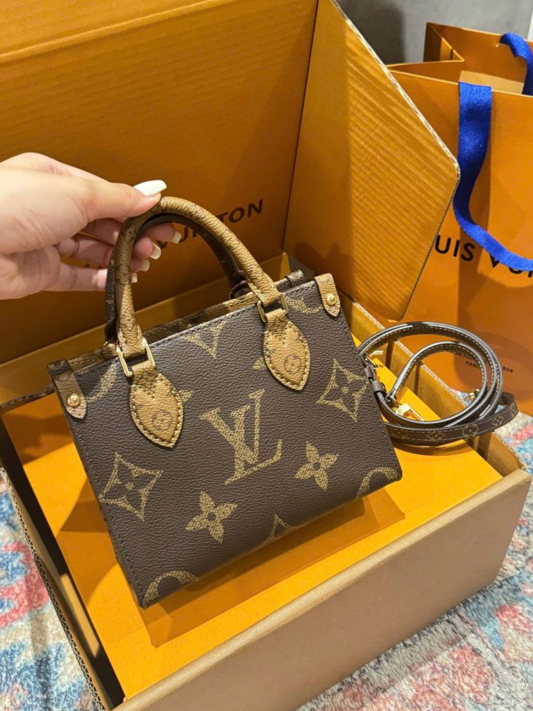 Túi Xách Nữ Louis Vuitton LV Onthego Hoạ Tiết Monogram Siêu Cấp 18cm (2)