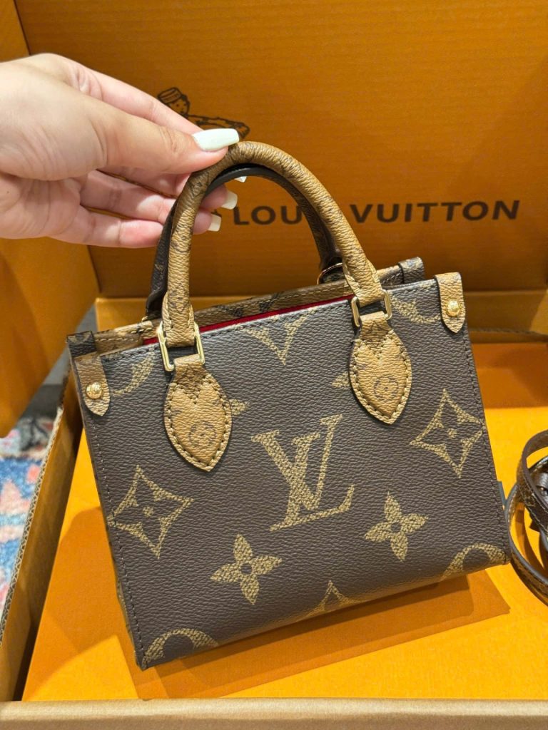 Túi Xách Nữ Louis Vuitton LV Onthego Hoạ Tiết Monogram Siêu Cấp 18cm (2)