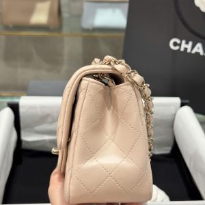 Túi Xách Nữ Siêu Cấp Chanel Classic Mini Màu Be Khoá Vàng 17cm (2)