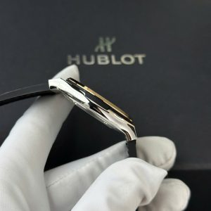 Đồng Hồ Hublot Classic Fusion Rep 11 Mặt Đen Viền Vàng King Gold 42mm (2)