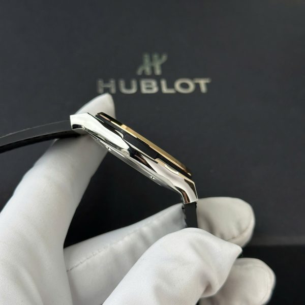 Đồng Hồ Hublot Classic Fusion Rep 11 Mặt Đen Viền Vàng King Gold 42mm (2)