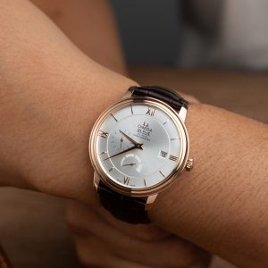 Đồng Hồ Omega De Ville Prestige Power Reserve Replica 11 Cao Cấp Dây Da Màu Nâu 39 (2)