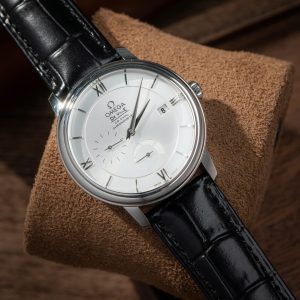 Đồng Hồ Omega De Ville Prestige Power Reserve Replica 11 Mặt Trắng Dây Da 39 (7)