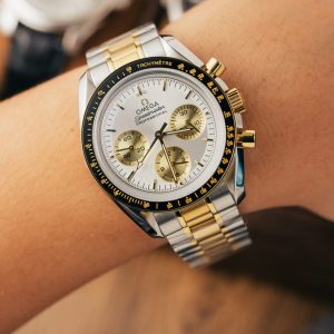 Đồng Hồ Omega SpeedMaster MoonWatch Chronogarph Demi Gold Rep 11 Cao Cấp 42mm (2)