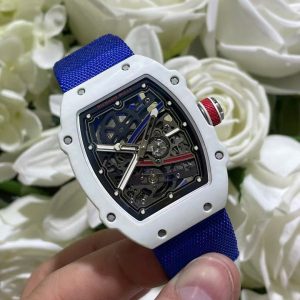 Đồng Hồ Richard Mille Chế Tác RM67-02 Vỏ Carbon Màu Trắng Siêu Nhẹ Trọng Lượng 37 Grams 38.7×47 (2)