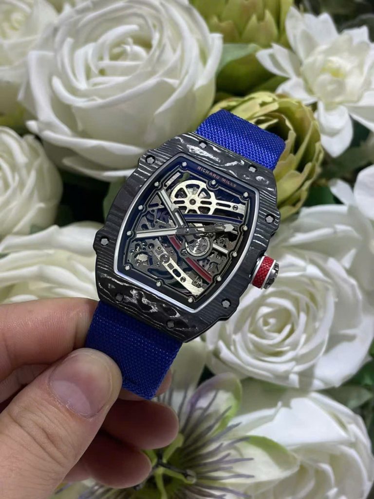 Đồng Hồ Richard Mille Chế Tác RM67-02 Vỏ Carbon Siêu Mỏng Trọng Lượng 37 Grams Siêu Nhẹ 38.7×47 (2)