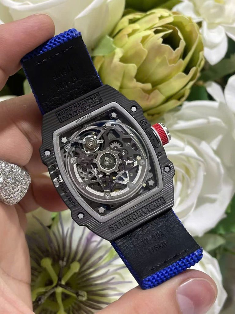 Đồng Hồ Richard Mille Chế Tác RM67-02 Vỏ Carbon Siêu Mỏng Trọng Lượng 37 Grams Siêu Nhẹ 38.7×47 (2)