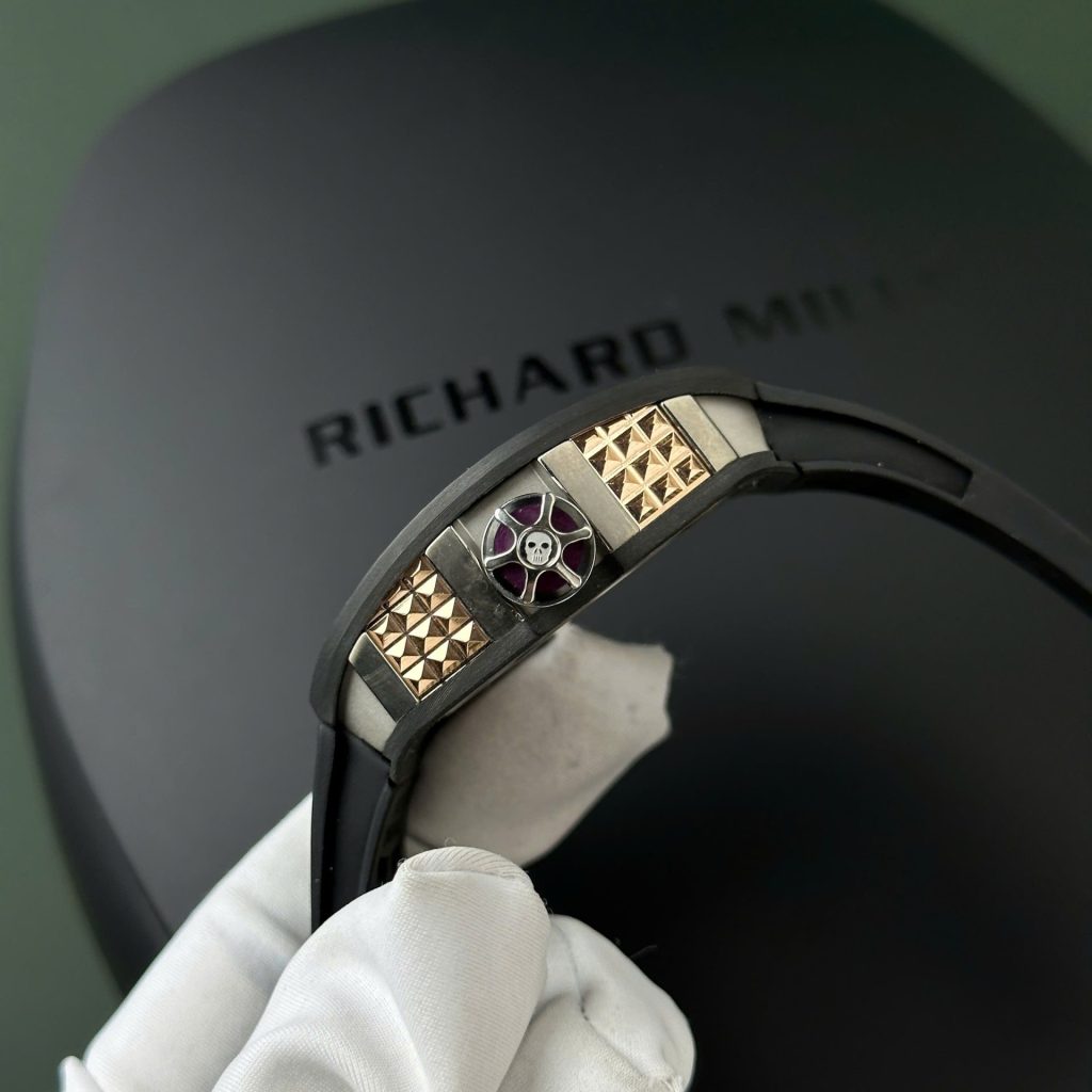 Đồng Hồ Richard Mille RM66 Flying Tourbillon Replica 1 1 Vỏ Full Carbon 42.7x49 (2)