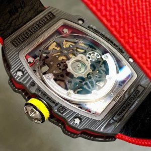 Đồng Hồ Richard Mille RM67-02 Carbon Chế Tác Siêu Mỏng Siêu Nhẹ 37 Grams 38.7×47 (2)