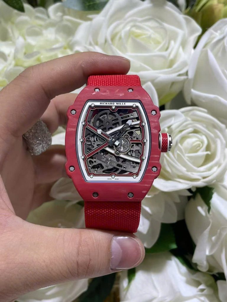 Đồng Hồ Richard Mille RM67-02 Chế Tác Vỏ Carbon Màu Đỏ Siêu Nhẹ Trọng Lượng 37 Grams 38.7×47 (2)