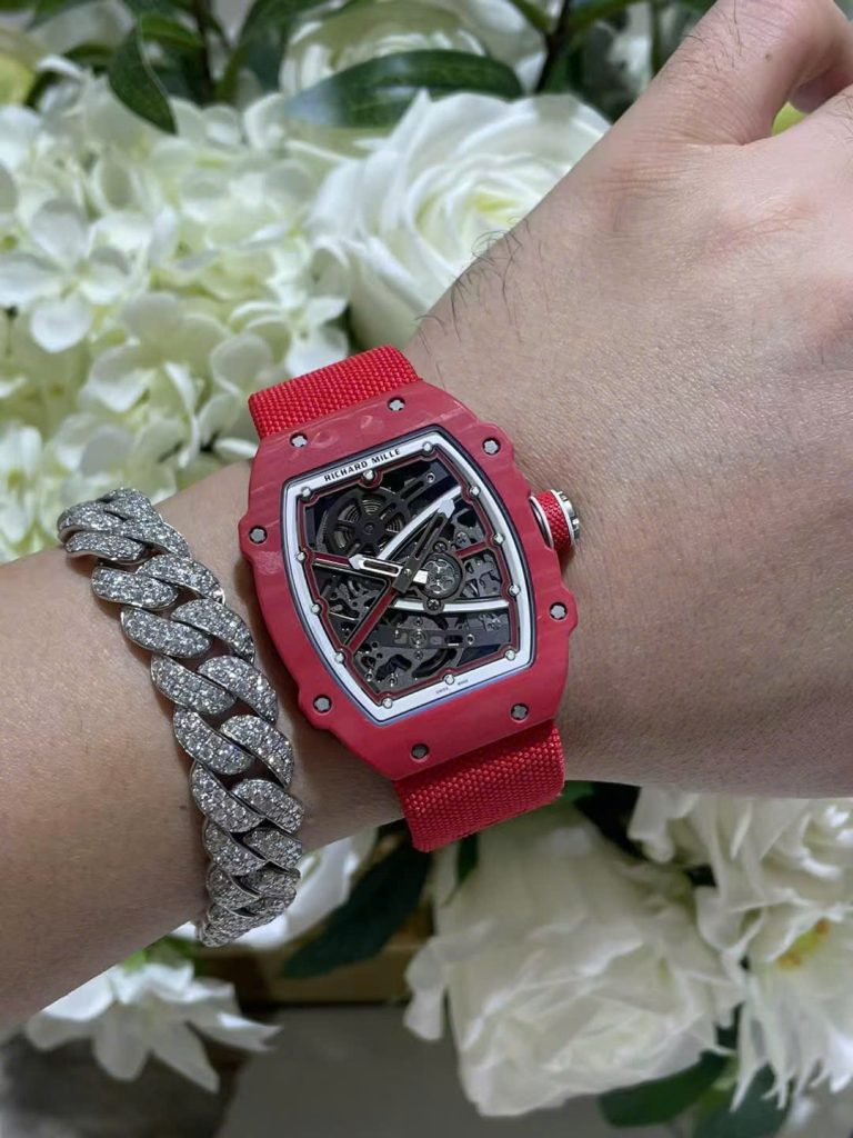 Đồng Hồ Richard Mille RM67-02 Chế Tác Vỏ Carbon Màu Đỏ Siêu Nhẹ Trọng Lượng 37 Grams 38.7×47 (2)