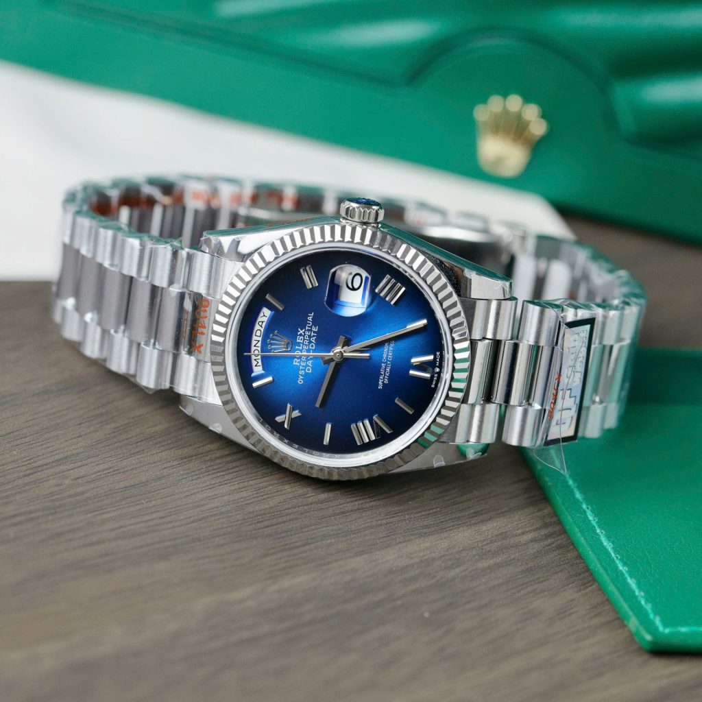 Đồng Hồ Rolex Day-Date 128236 Rep 11 Cao Cấp Mặt Xanh Blue Trọng Lượng 158gram QF Factory 36mm (2)