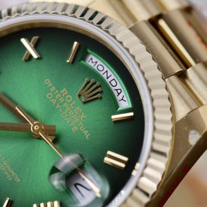 Đồng Hồ Rolex Day-Date 128238 Rep 11 Màu Xanh Lá Ombre Trọng Lượng 158gram Nhà Máy QF 36mm (2)