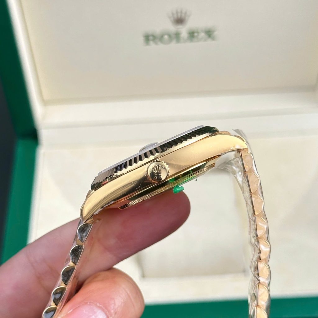 Đồng Hồ Rolex Day-Date 228238 Replica 11 Mặt Vàng Máy Caliber 3255 Thuỵ Sỹ Nhà Máy AR 40mm (2)