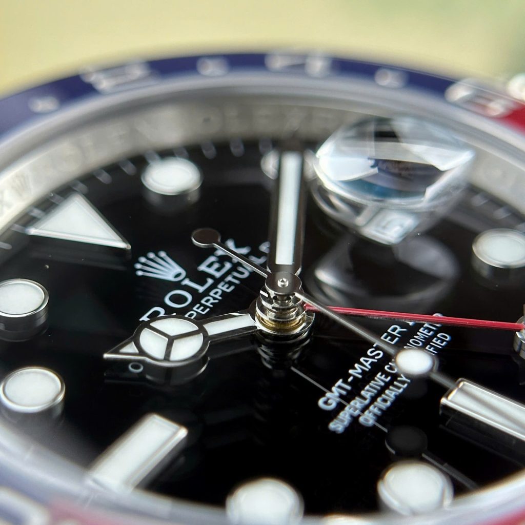 Đồng Hồ Rolex Pepsi GMT-Master II 126710blro Replica 11 Dây Oyster Nhà Máy Clean V3 40mm (2)