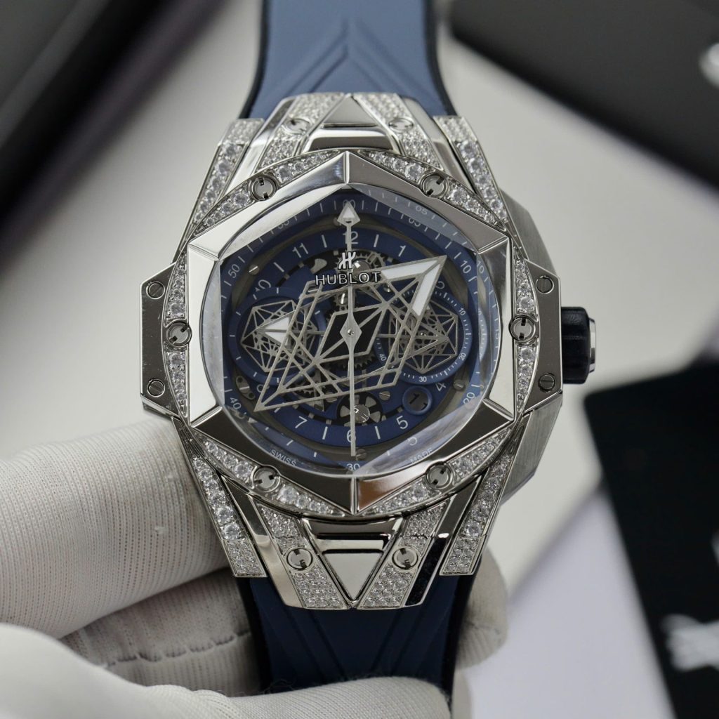 Đồng Hồ Hublot Big Bang Sang Bleu II Fake Cao Cấp Màu Đen Đính Đá Nhà Máy HB 44mm (2)