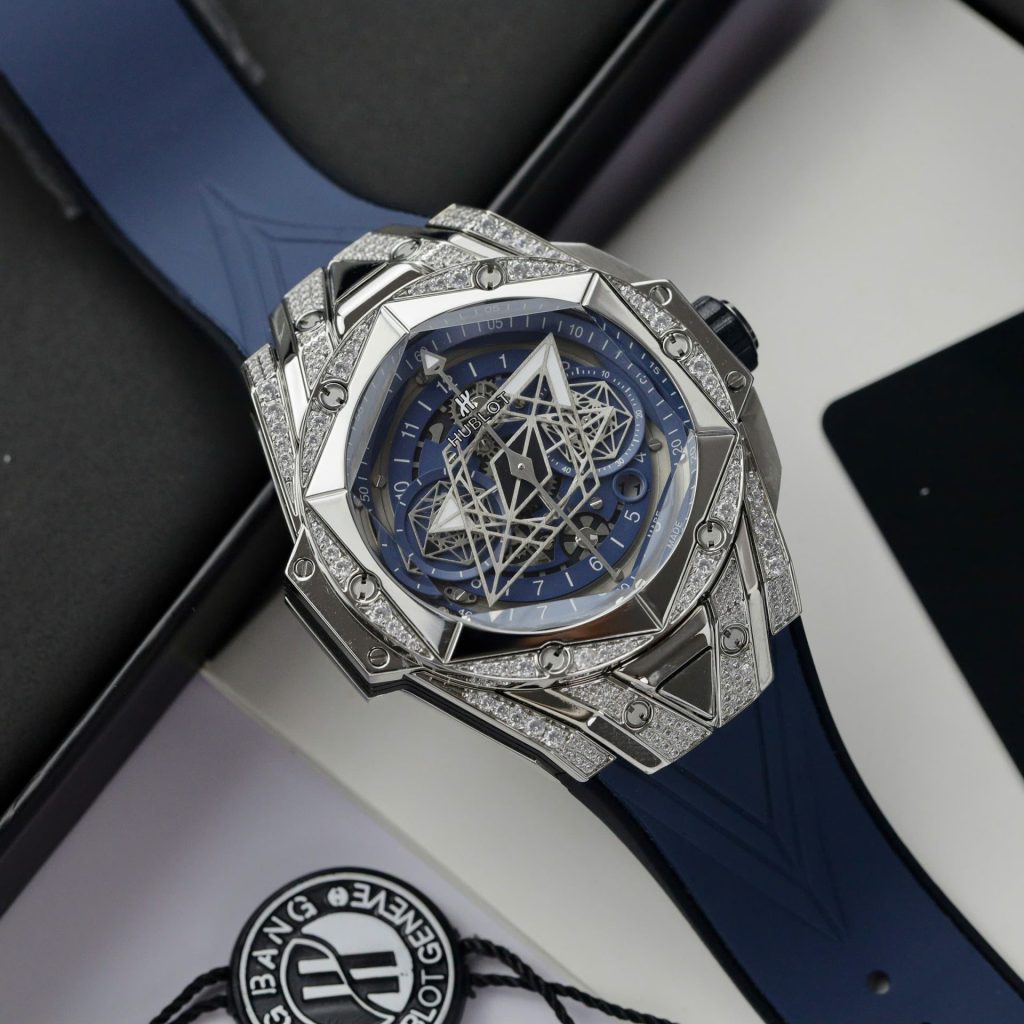 Đồng Hồ Hublot Big Bang Sang Bleu II Fake Cao Cấp Màu Đen Đính Đá Nhà Máy HB 44mm (2)