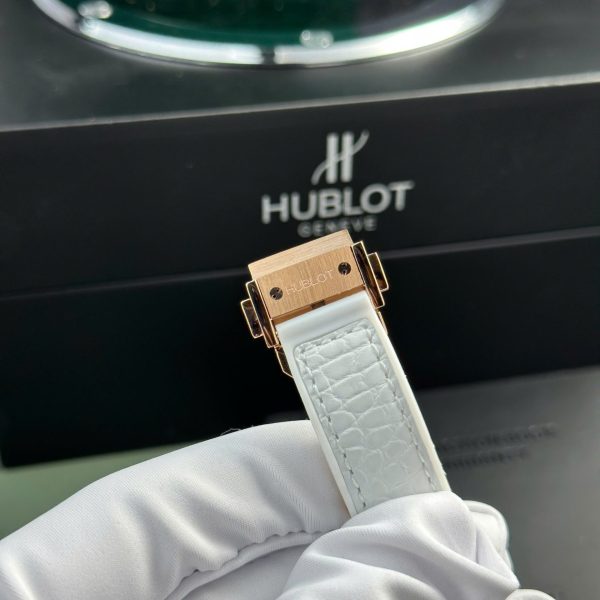 Đồng Hồ Hublot Classic Fusion King Gold Replica 11 Nữ Màu Trắng Nhà Máy HB 33mm (2)