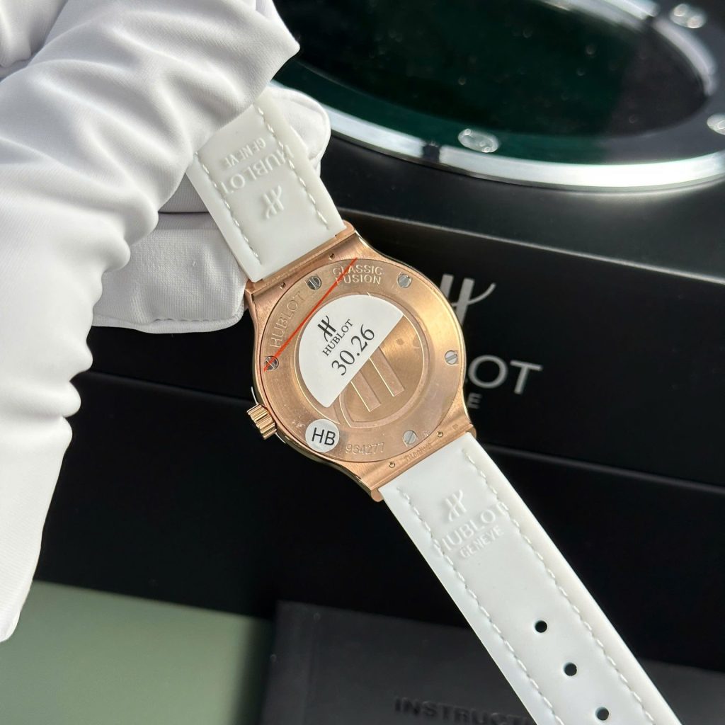 Đồng Hồ Hublot Classic Fusion King Gold Replica 11 Nữ Màu Trắng Nhà Máy HB 33mm (6)