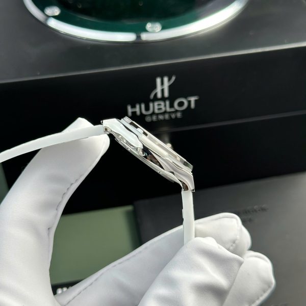 Đồng Hồ Hublot Classic Fusion Nữ Màu Trắng Đính Đá Replica 11 Cao Cấp 33mm (2)