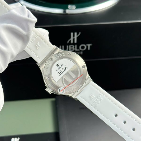 Đồng Hồ Hublot Classic Fusion Nữ Màu Trắng Đính Đá Replica 11 Cao Cấp 33mm (2)