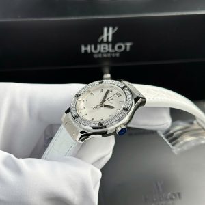 Đồng Hồ Hublot Classic Fusion Nữ Màu Trắng Đính Đá Replica 11 Cao Cấp 33mm (2)