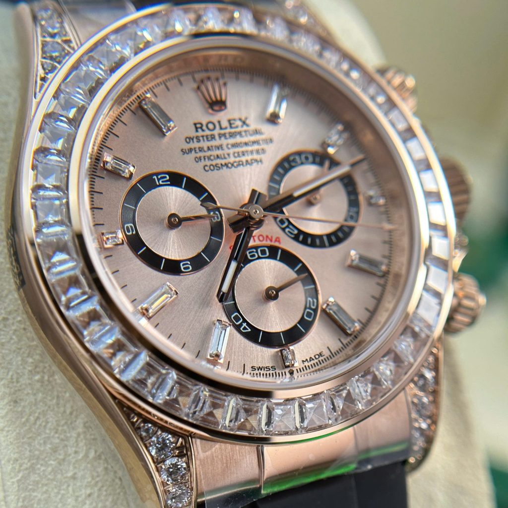 Đồng Hồ Rep 11 Rolex Daytona 126535TBR Mặt Sundust Đính Đá Baguette 40mm (2)