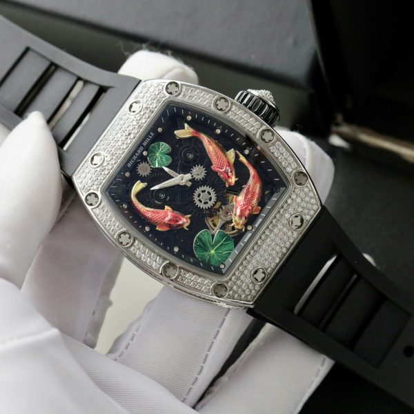 Đồng Hồ Richard Mille Cá Coi Replica 11 Dây Cao Su Đen 42mm (1)