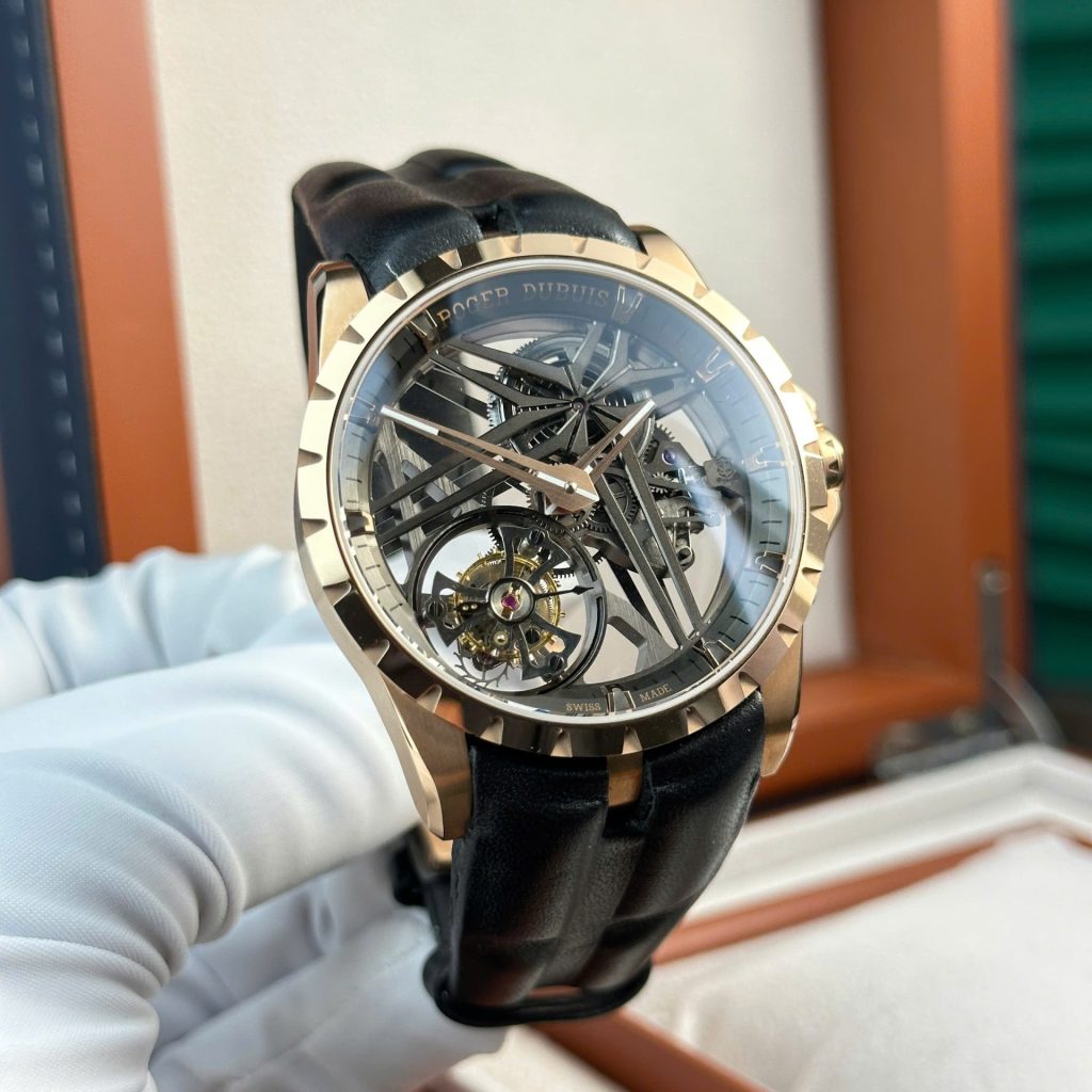 Đồng Hồ Roger Dubuis Replica 11 Excalibur Eon Gold RDDBEX0836 Nhà Máy BBR 42mm (2)